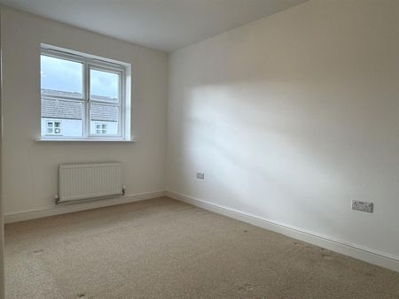 Henka Road, Penley. - Photo 5