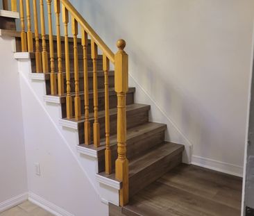 For Lease - 1548 Sarasota Crescent, Oshawa, Ontario - Photo 5