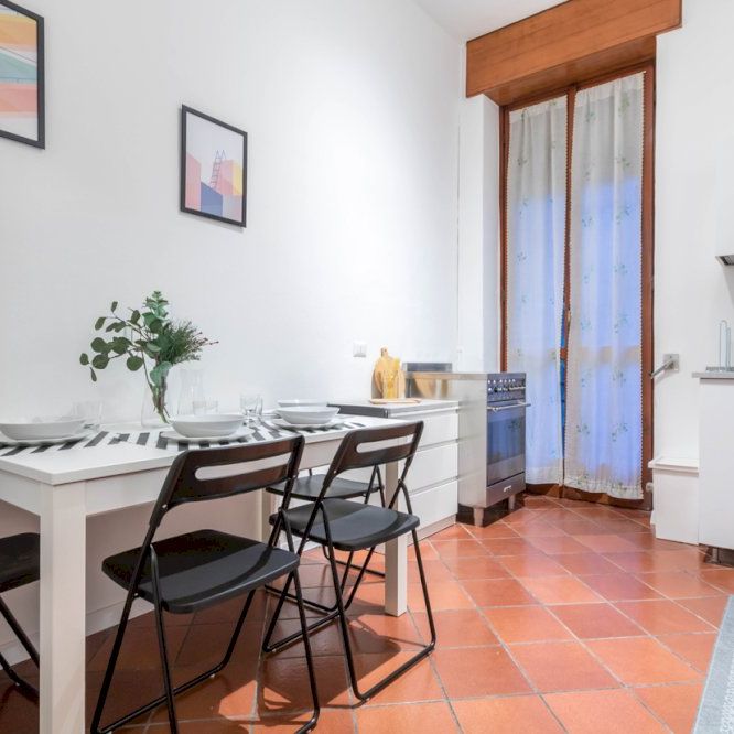 Elegant single room in Viale Regina Margherita - Photo 1