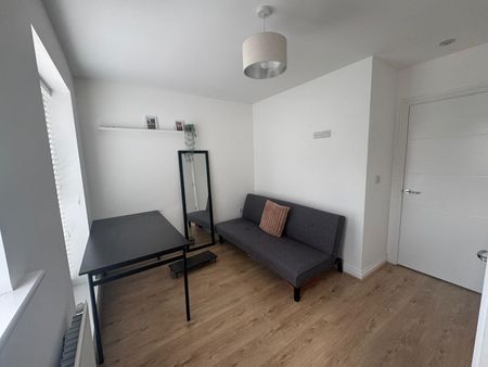 Cygnet Way, Shipley - Photo 5