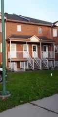 1 room apartment of 83m² in Gatineau - Photo 1