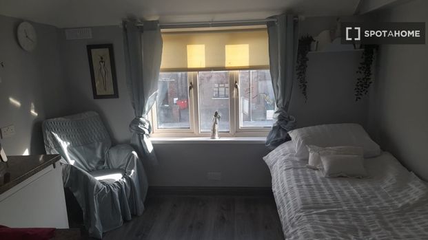 Studio apartment for rent in Dublin - Photo 1