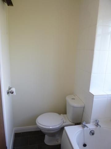 1 bedroom terraced house to rent - Photo 5