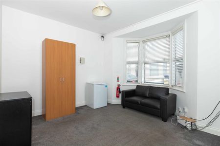 Western Place, Worthing - Photo 4