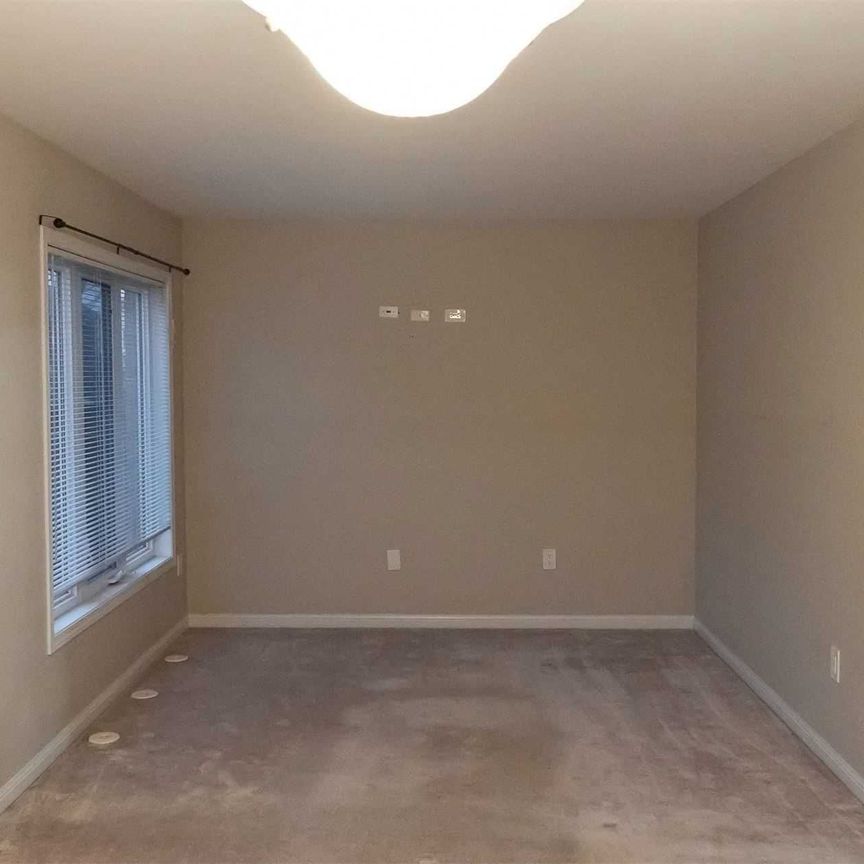 For Lease - 921 Raftis Crescent, Milton, Ontario - Photo 1