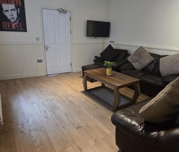 1 bedroom terraced house to rent - Photo 3