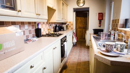 Sincil Bank, LN5 7TH – 3 Bed - Photo 5