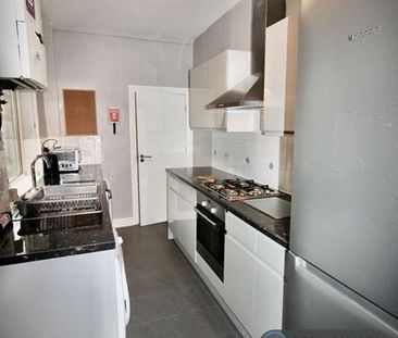 1 bedroom in a house share to rent - Photo 6