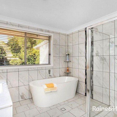 11 Apanie Avenue, Narara, NSW 2250 - Photo 4