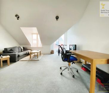 Flat 4 The Phoenix, 41 New Street, Chelm... - Photo 1