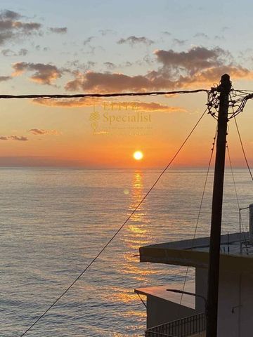 📍Ενοικιάζεται πλήρως εξοπλισμένο διαμέρισμα 50 τ.μ. στις Τρεις Εκκλησιές – κυριολεκτικά πάνω από την παραλία!, € 400, 50 τ.μ. - Photo 3