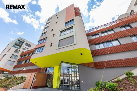 Pronájem bytu 1+kk v osobním vlastnictví 37 m², Praha 5 - Radlice - Фото 4