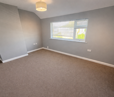 2 bedroom semi-detached house to rent - Photo 3