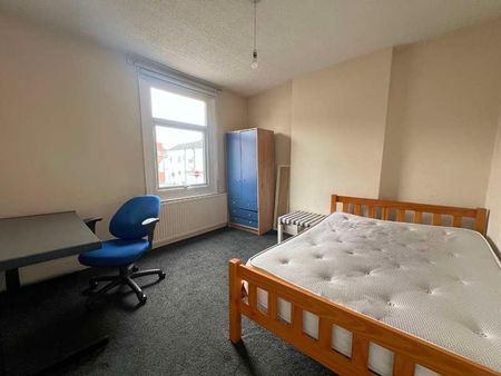 Clarendon Park Road, Clarendon Park, Leicester, LE2 - Photo 3