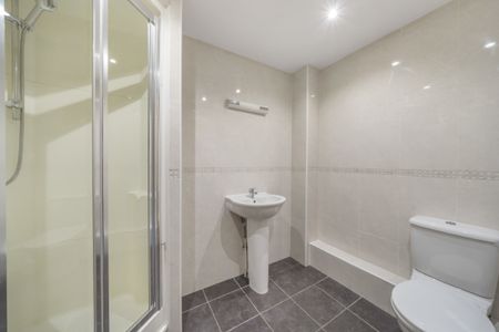 Ridgemead Close, Southgate, London, N14 - Photo 5