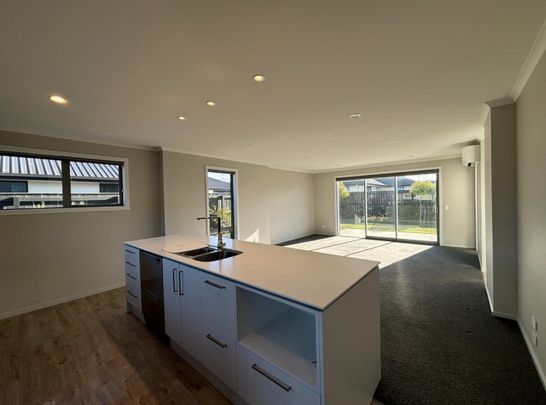 24 Ascot Street, Richmond, Tasman - Photo 1