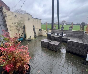 2 bedroom semi-detached house to rent - Photo 6