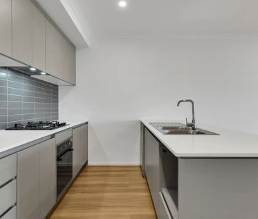 “For Rent - $500 Per week!” - Photo 2