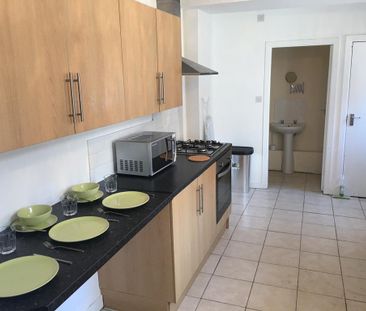 5 bedroom house share to rent - Photo 5