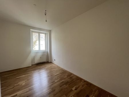 PROVISIONSFREI – Hochwertig ausgestattete 4-Zimmer-Wohnung mit großem Balkon in hipper Lage - Photo 2