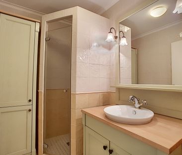 Location Appartement 2 pièces 49m² JUAN LES PINS 06160 - Photo 6