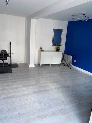 3 Bed Terraced House, Ilchester Crescent, BS13 - Photo 1