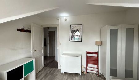 Appartement 1 pièces 13m2 REIMS 480 euros - Photo 3