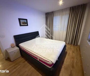 Penthouse cu 2 camere de inchiriat- vedere panoramica, zona Aradului - Fotografie 4