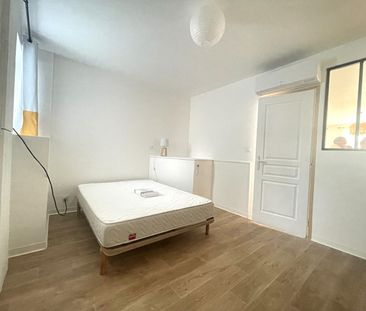 Location Appartement 2 pièces 59m² - Photo 3