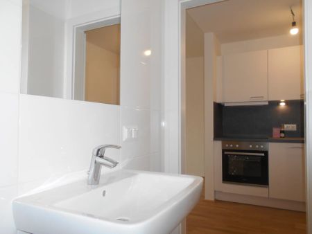 Q5 am PARK nette 2ZI mit Balkon, ruhige Innenhoflage - Foto 3