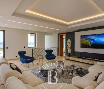 Villa • Grimaud - Photo 1