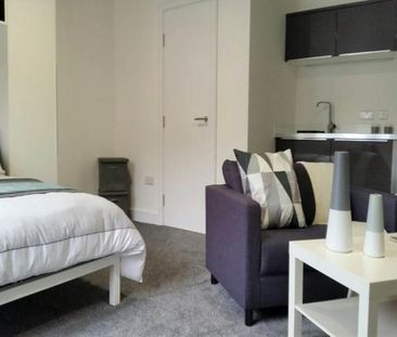 1 bedroom flat to rent - Photo 2