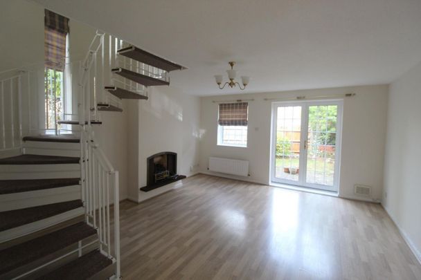 2 bedroom House To Let - Photo 1