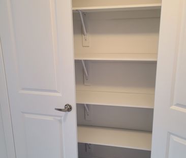 For Lease - 2008 Verne Bowen Street, Oshawa, Ontario - Photo 5