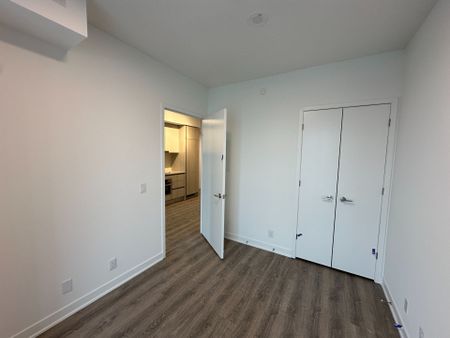 For Lease - 180 Front Street Unit# 2915, Toronto, Ontario - Photo 2