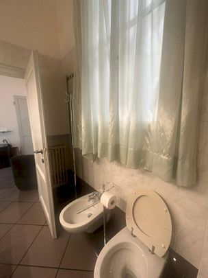 Spacious private room in Via Giordano Bruno with private bathroom - Photo 1