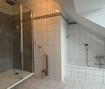 Appartement te huur in Marche-en-Famenne voor € 875 met 2 slaapkamers - Foto 5