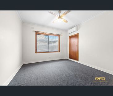 5 Lorenz St, Sunshine, Vic 3020 - Photo 6