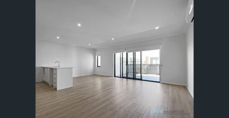 Modern double-storey home with space, style and comfort - Photo 2