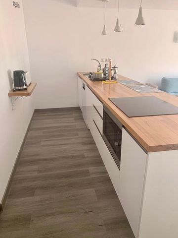 Apartment in El Paraiso, Costa del Sol - Photo 4