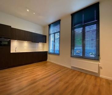 Appartement te huur - Foto 2