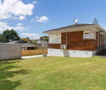 Sunny 2-Bedroom Brick & Tile Home in Glenfield - Photo 2
