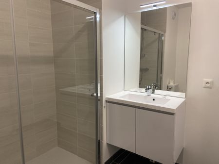 Appartement BEZANNES - RUE MARIE PARADIS - Photo 3