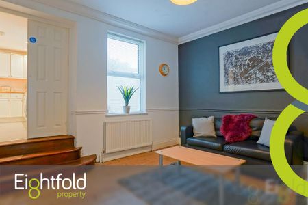 6 bedroom terraced house to rent - Photo 5