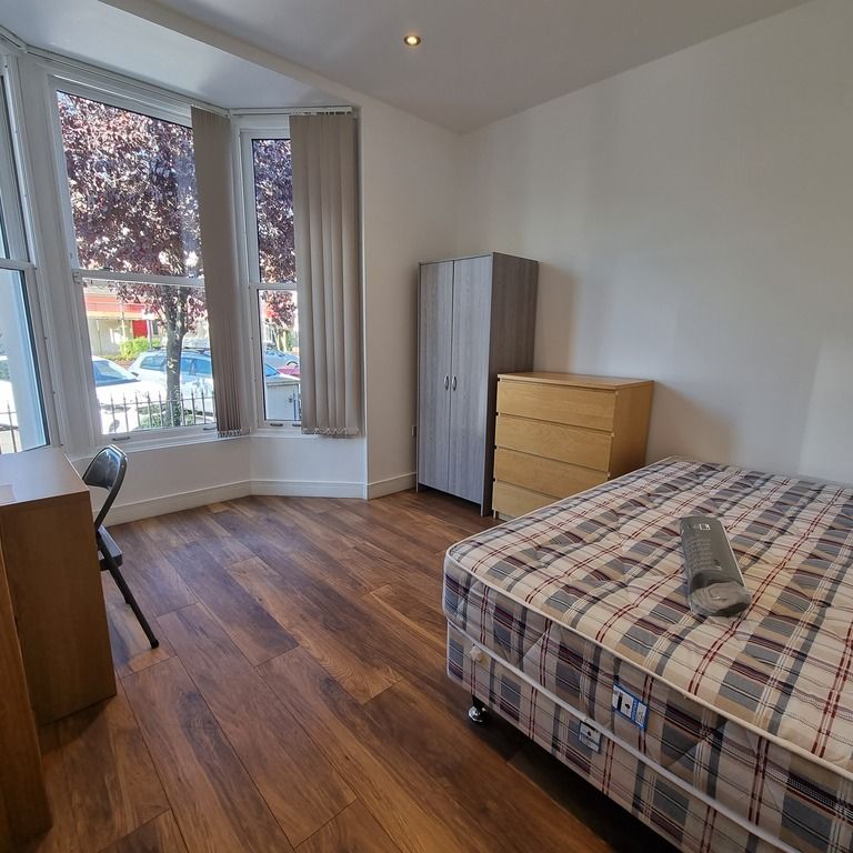 2 Bed Student Accommodation - Photo 1