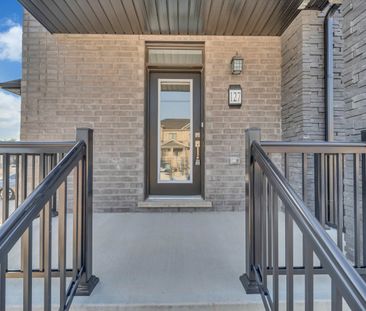 For Lease - 127 Blacksmith Drive, Woolwich, Ontario - Photo 2