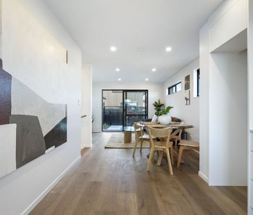 5/2 Firebrick Way Hobsonville - Photo 1