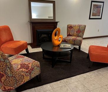 For Lease - 80 Athol Street Unit# 506, Oshawa, Ontario - Photo 4