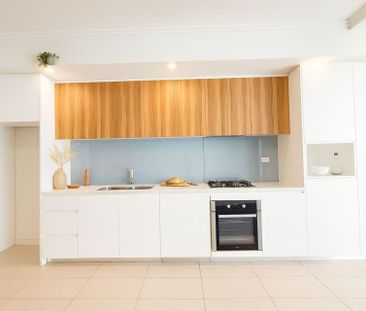 Stylish One-Bedroom Apartment in the Heart of Hurstville - Photo 2