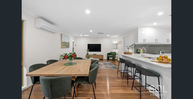 SPEND CHRISTMAS DAY BY THE POOL! - Photo 1